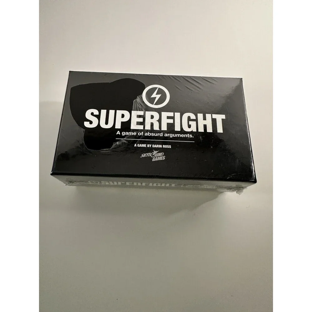 Superfight 500 Card Core Deck - A Game of Absurd Arguments *NEW & SEALED*